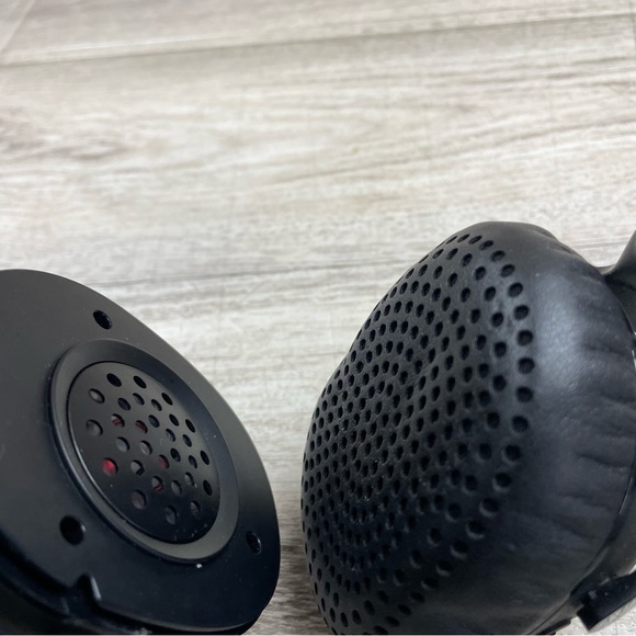 Skullcandy Wireless Bluetooth Headphone Over Ears Black - Picture 7 of 10